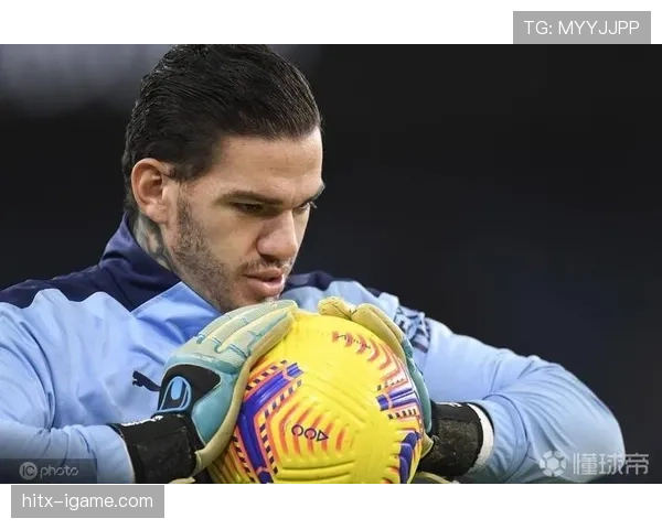 诺伊尔状态回勇,力压同位置门将领跑赛季最佳门将之争 诺伊尔状态回勇,力压同位置门将领跑赛季最佳门将之争